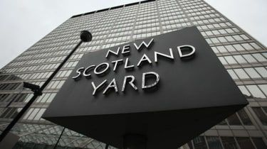 Μελλοντικά εγκλήματα: Η Scotland Yard δοκιμάζει το λογισμικό «πρόβλεψης βίας».