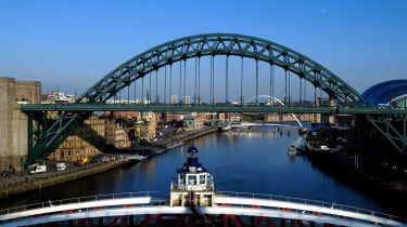 Rieka Tyne v Newcastli
