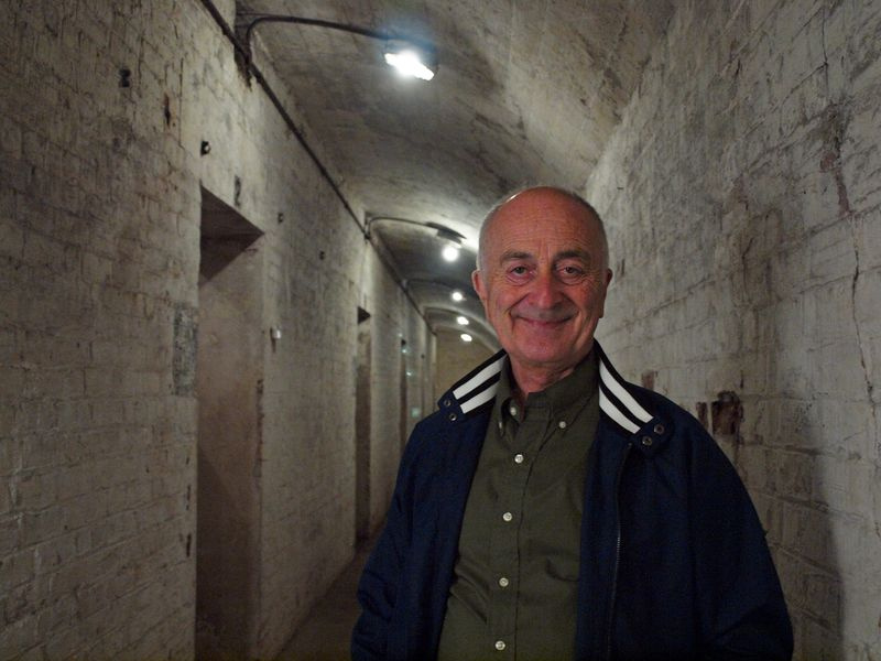 TV vanavond Tony Robinson