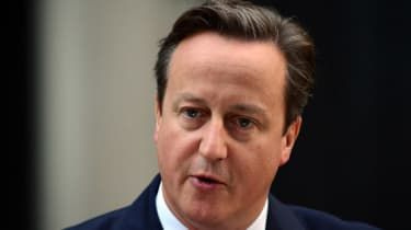 Cameron „nepaprastai nepasisekė“ sumažinti migraciją