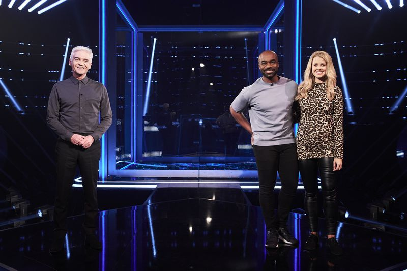 TV hoje à noite Phillip Schofield, Ora Oduba e Portia Oduba