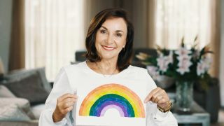 Dragi superstaruri NHS la BBC1 - vedete care participă, inclusiv Shirley Ballas
