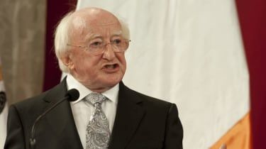 El presidente irlandés Michael D Higgins inicia una histórica visita al Reino Unido