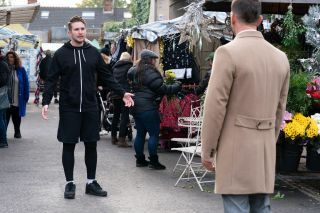 EastEnders é remarcado hoje à noite no último minuto - aqui está o porquê!