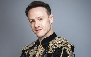 Strictly Come Dancing's Kevin Clifton onthult eerste nieuwe rol sinds stoppen met show