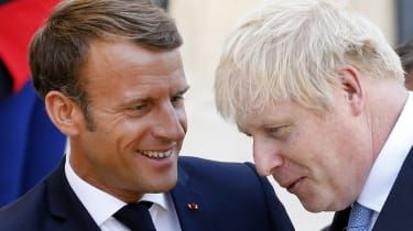 Vad sa Emmanuel Macron till Boris Johnson?