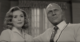 Η Elizabeth Olson και ο Paul Bettany στο WandaVision.
