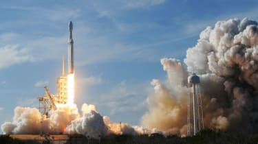 Nigeria ar putea urmări în curând firme private precum Space X, care și-a lansat racheta Falcon Heavy în februarie