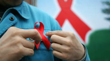 Jak by Spojené království mohlo ukončit přenos HIV do roku 2030