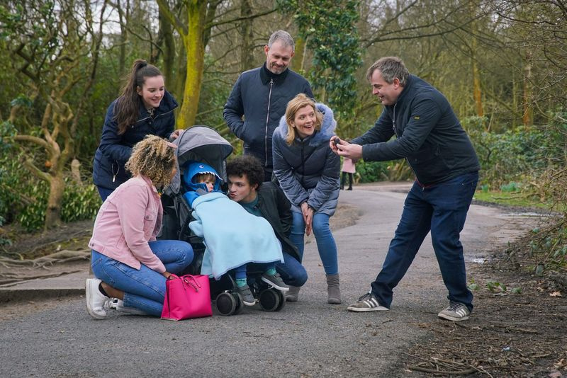Coronation Streeti spoilerid: McDonalds jõudis farmi!