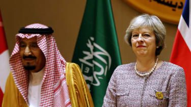Theresa May broni podróży do Arabii Saudyjskiej po obawach dotyczących praw człowieka