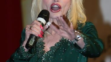 Dolly Partonová