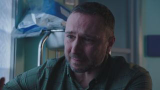 Holby Cityn Alex Walkinshaw: 'Fletch on järkyttynyt, tuhoutunut ja peloissaan!'