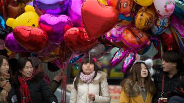 Firmele chineze acordă femeilor peste 30 de „concediu pentru întâlniri”