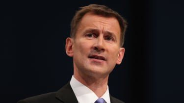 Labour melder Jeremy Hunt til vaktbikkje over skandalen om luksusleiligheter