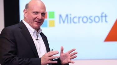 Steve Ballmer: trefy a neúspěchy od předsedy Microsoftu