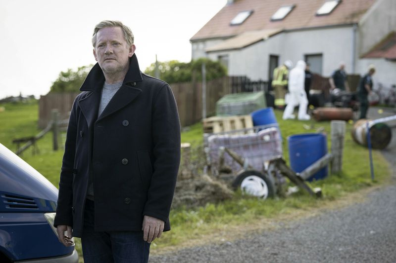 TV vanavond Douglas Henshall sterren.
