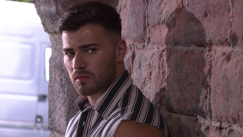 Hollyoaksi suvehaagis – Romeo