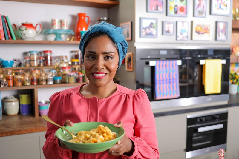 TV nocoj Nadiyini recepti vključujejo poseben makaroni sir
