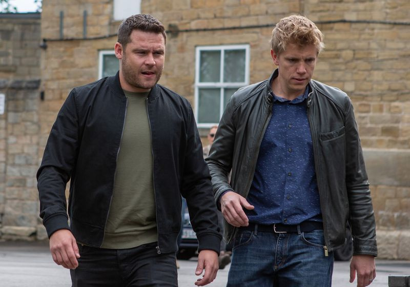 Ο Ryan Hawley ως Robert Sugden στο Emmerdale