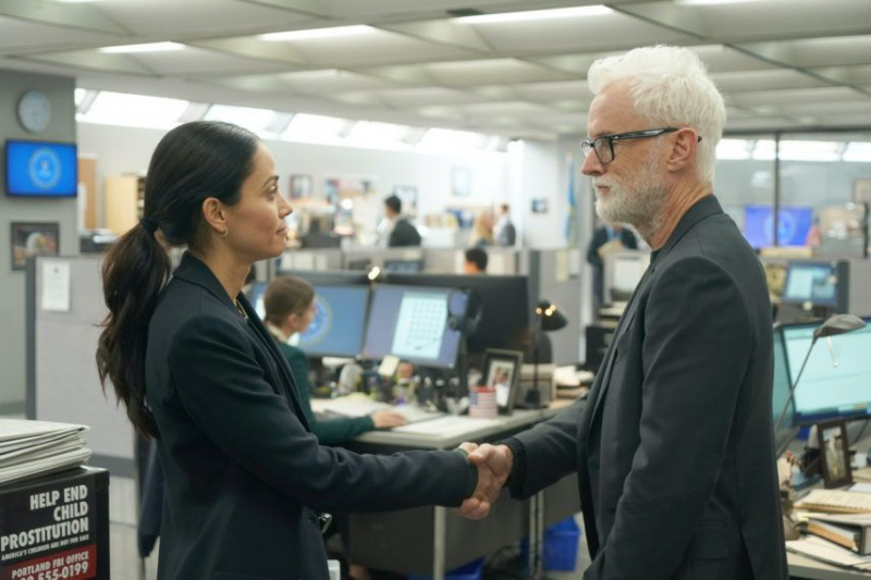 Fernanda Andrade John Slattery следваща Shea Salazar Paul LeBlanc
