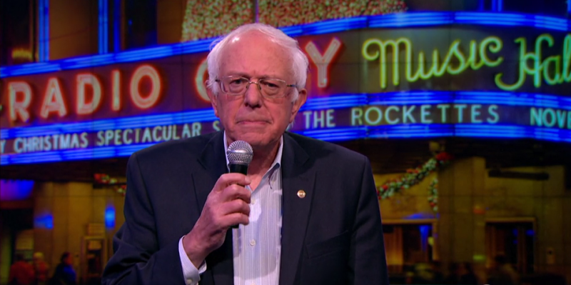 O programa noturno coloca Bernie Sanders em um estado de espírito dos 'valores de Nova York'