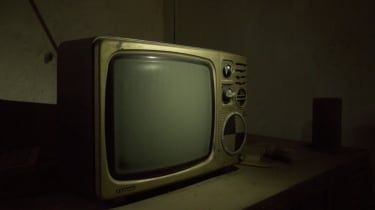 Starý televizor vyřadil vesnické širokopásmové připojení každý den po dobu 18 měsíců
