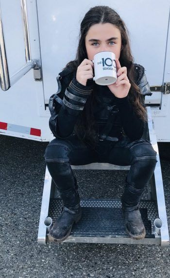 LolaFlanery twitter 1