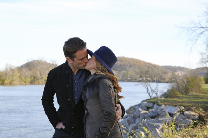 Nashville, Charles Esten, Connie Britton