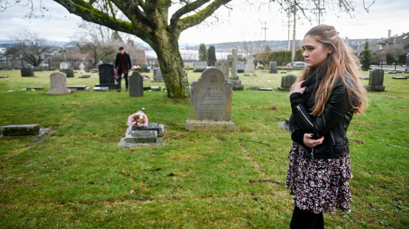 A Million Little Things Season 2 Episode 17 Sophie Grave