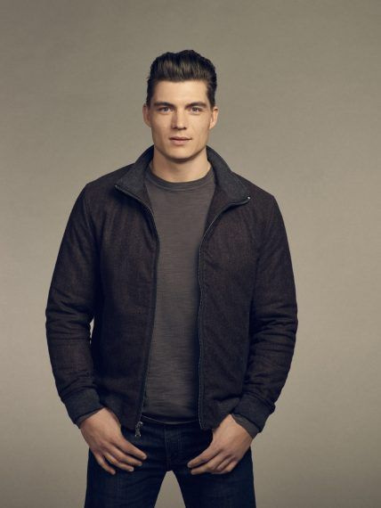 Katy Keene Zane Holtz