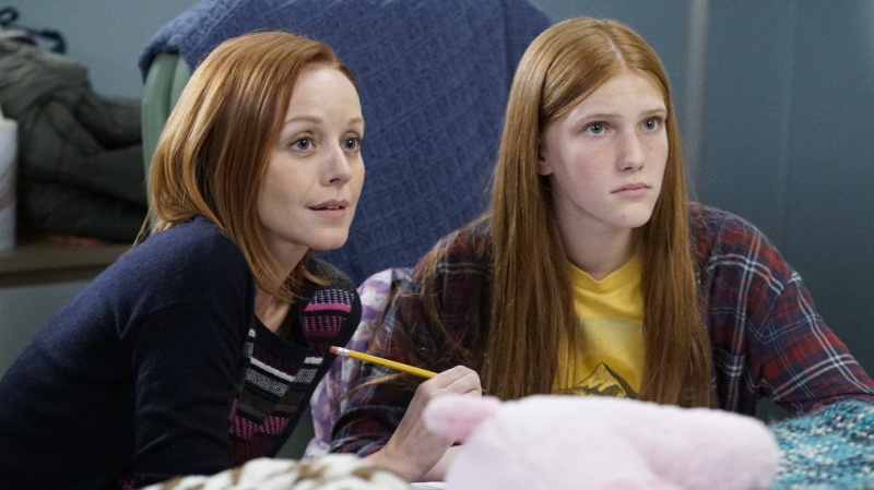 LINDY BOOTH, AVA DEVOE
