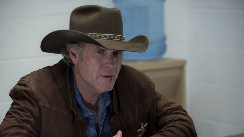 Longmire_510_Unit_01304_R_CROP