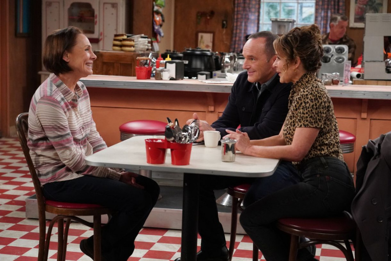 The Conners Laurie Metcalfe Clark Gregg Jennifer Grey