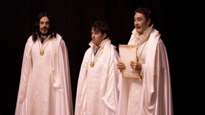 What We Do in the Shadows Season 1