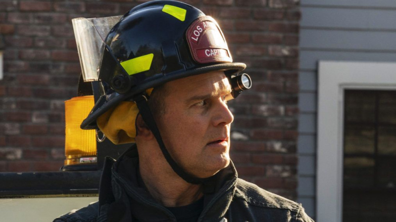 8 brinnande frågor för '9-1-1' säsong 4