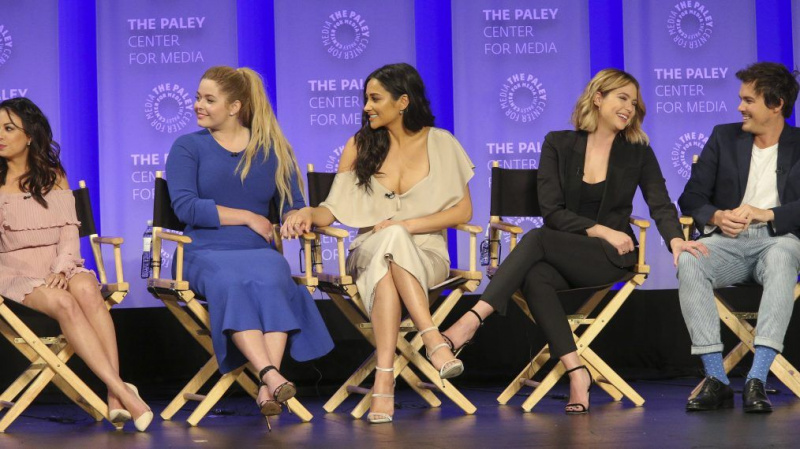 Pretty Little Liars - Sasha Pieterse, Shay Mitchell, Ashley Benson