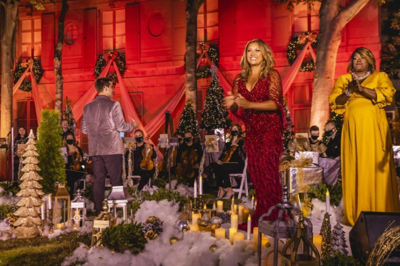 PBS Ella życzy Ci swingujących świąt Vanessa williams