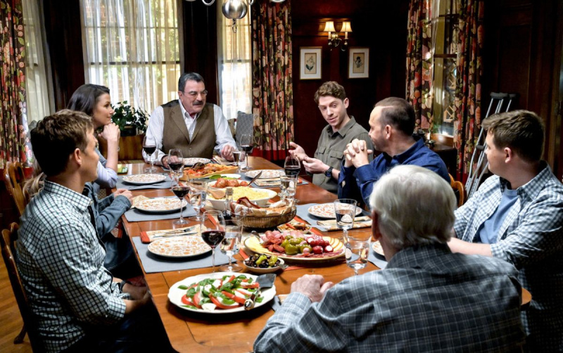 Blue Bloods Сезон 11 Финална семейна вечеря
