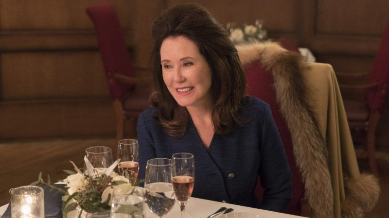 BATTLESTAR mary mcdonnell