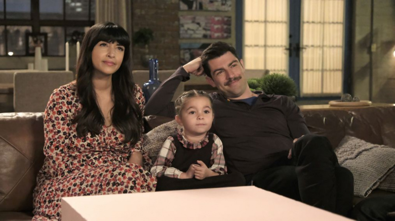 NewGirl-Ep701_Sc36-Ray_1387_hires2