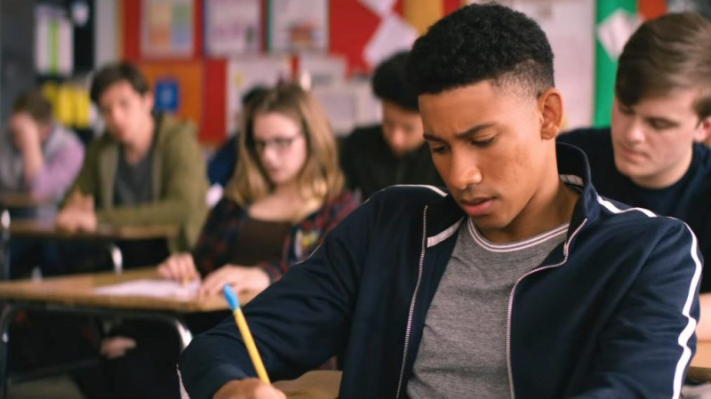 Arrowverse Stars, Keiynan Lonsdale