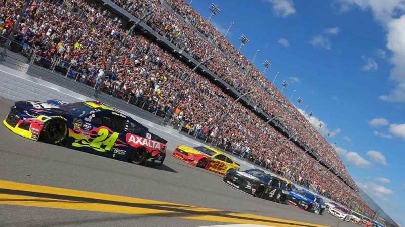 Hittin ’the Road: NASCAR 2021 TV tvarkaraščiai„ Fox Sports “ir„ NBC Sports “
