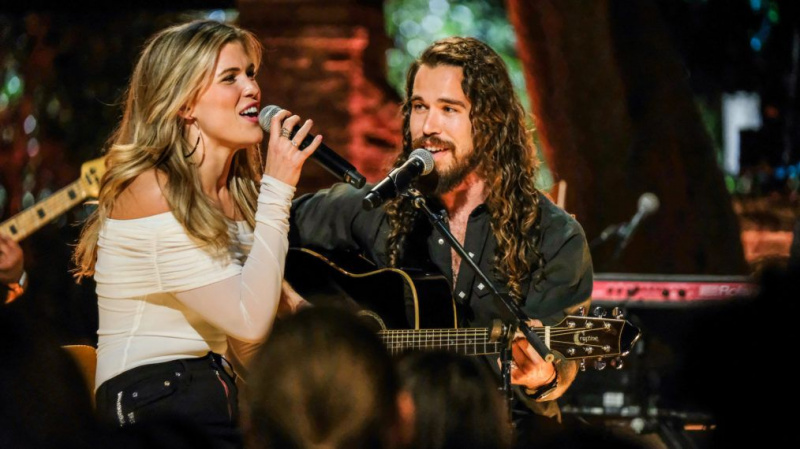 Bachelor Listen to Your Heart Couples Julia Sheridan