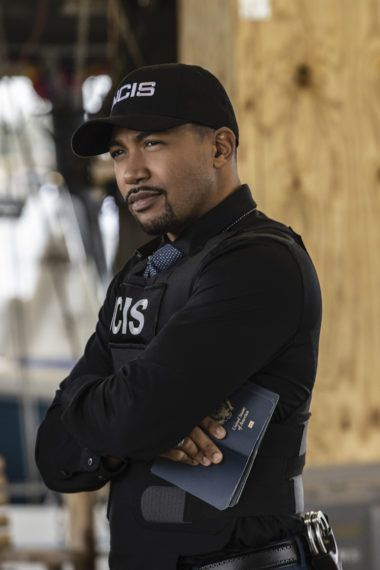 Charles Michael Davis NCIS New Orleans Season 7 Carter Staying