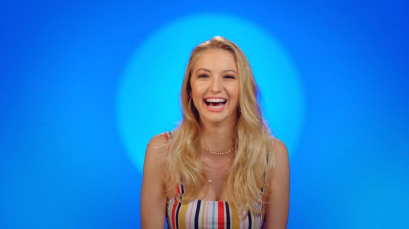 the circle cast alana 1