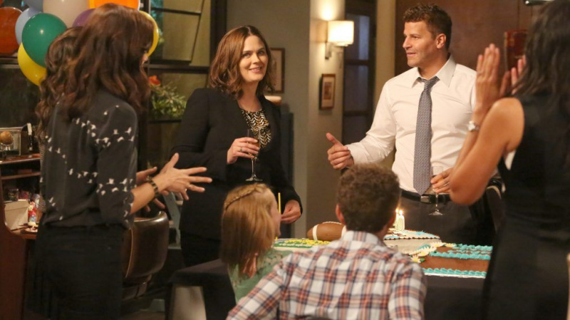 bones-s12_ep1202-sc37-pm_0267_hires1