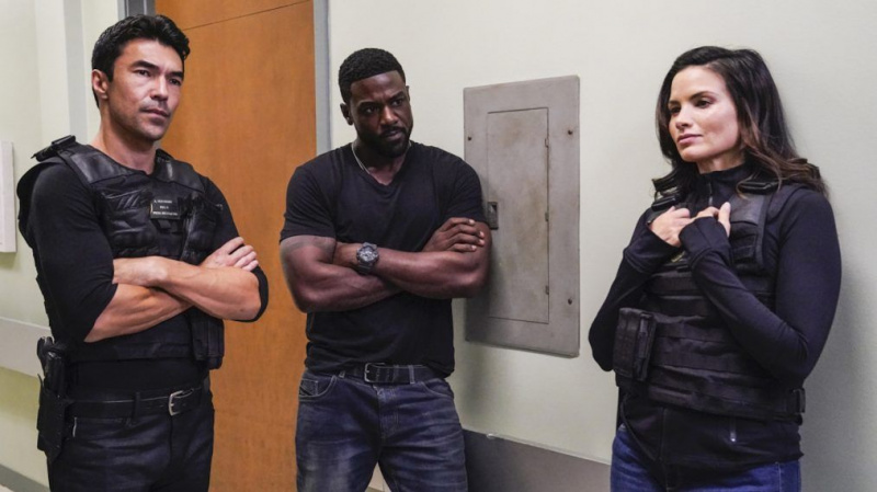 Hawaii Five-0 Series Finale Hospital Waiting