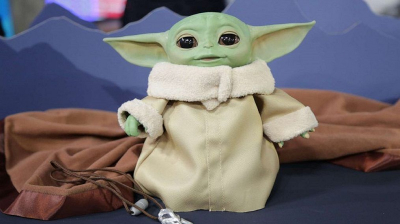 Baby Yoda Animatronic