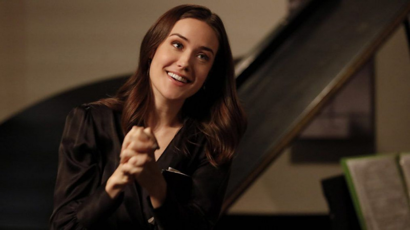 Megan Boone The Blacklist Season 7 Episode 12 Elizabeth